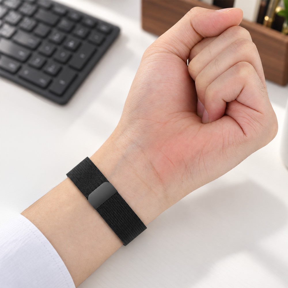 Garmin CIRQA スマートバンド用、磁石付きミラネー - Milanese Loop Magnetic のレビューと価格